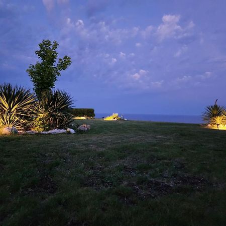 Private Villa 102 With Heated Pool In Blacksearama Baltsjik Eksteriør bilde