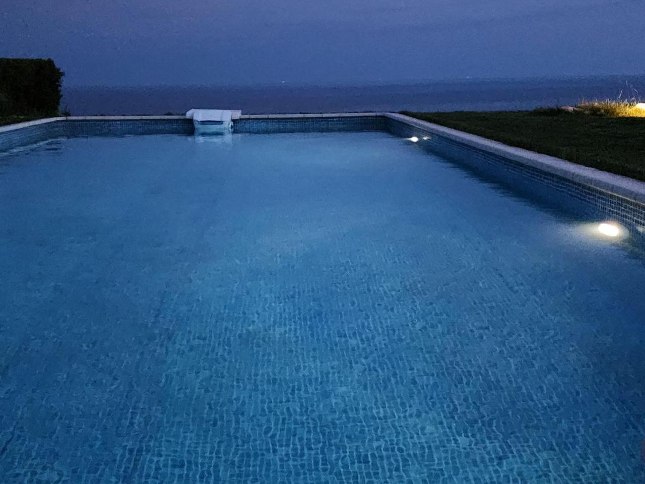Private Villa 102 With Heated Pool In Blacksearama Baltsjik Eksteriør bilde