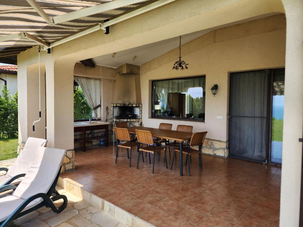 Private Villa 102 With Heated Pool In Blacksearama Baltsjik Eksteriør bilde