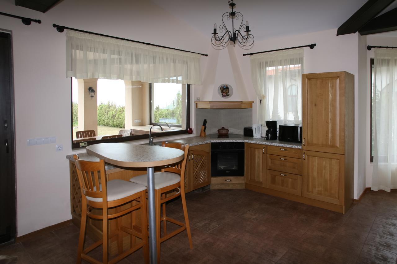 Private Villa 102 With Heated Pool In Blacksearama Baltsjik Eksteriør bilde
